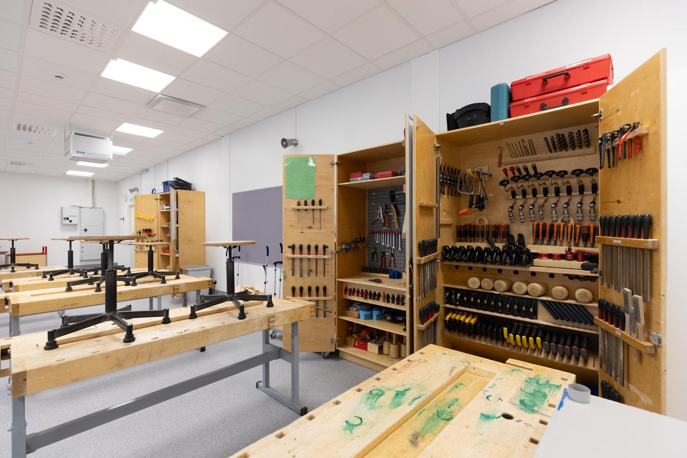 20240104_E3A9587-HDR_INSPIROIVA_CREATIVE_Christa_Jarvenpaa_PIENENNETTY